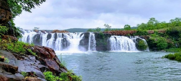 Bogatha waterfalls